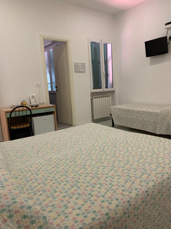 Hotel Baia Dei Gabbiani à San Lorenzo al Mare Extérieur photo
